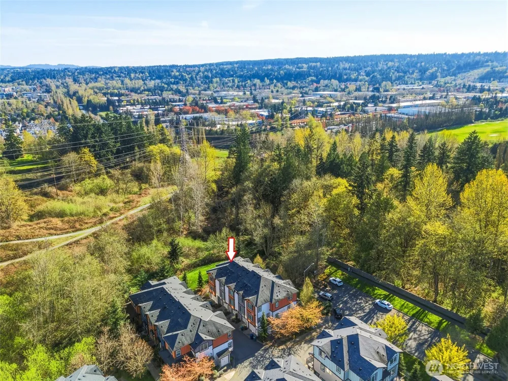 10175 156th Court NE #105 Redmond, WA 98052