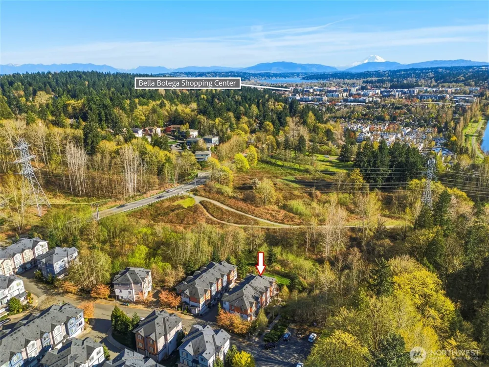 10175 156th Court NE #105 Redmond, WA 98052