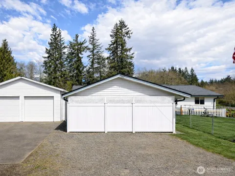 100 Hillcrest Drive