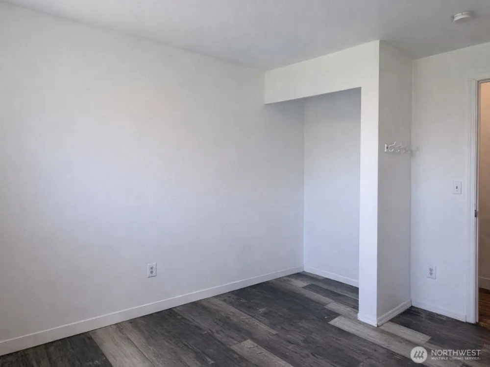 100 Hillcrest Drive Elma, WA 98541