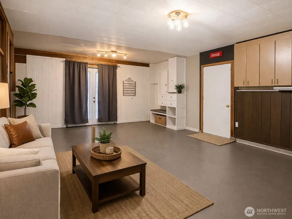 100 Hillcrest Drive Elma, WA 98541