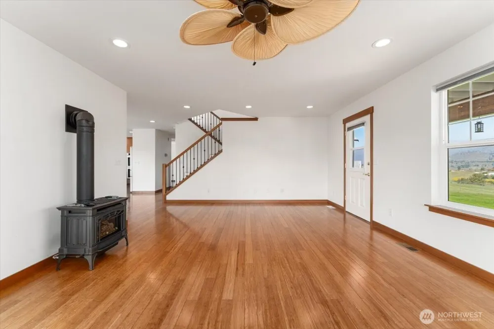 1190 Summit Boulevard Manson, WA 98831