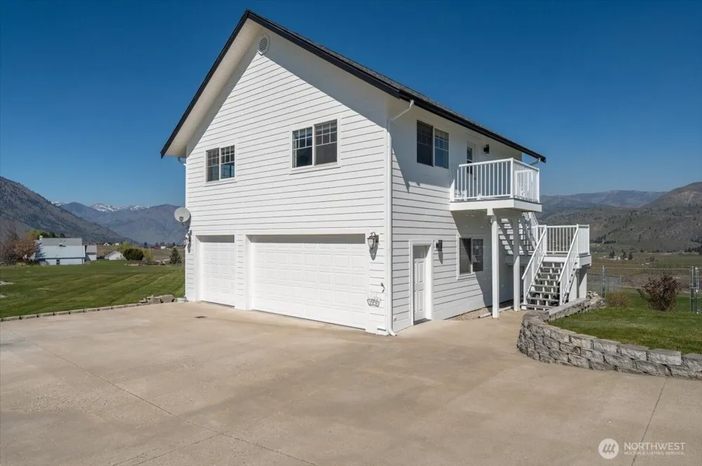 1190 Summit Boulevard Manson, WA 98831