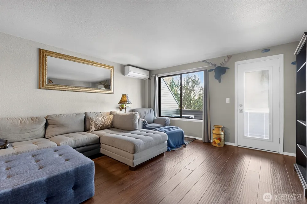 4895 76th Street SW #D701 Mukilteo, WA 98275