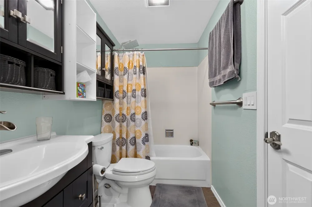 4895 76th Street SW #D701 Mukilteo, WA 98275