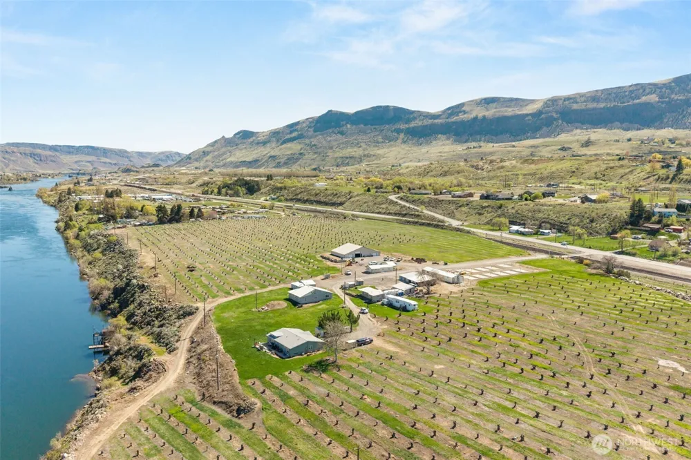 2988 Malaga Alcoa Highway Malaga, WA 98828
