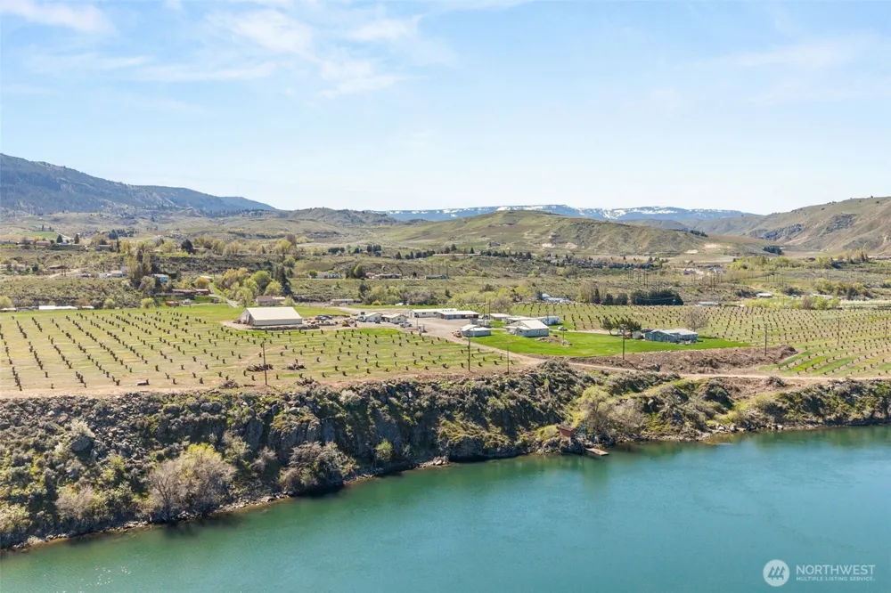 2988 Malaga Alcoa Highway Malaga, WA 98828