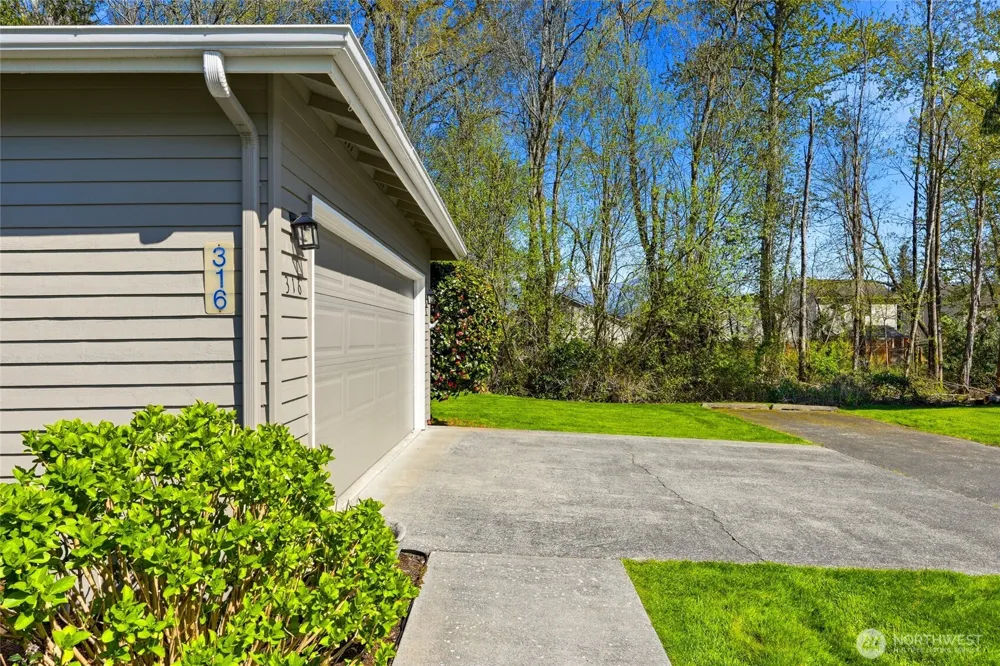 2901 Club Court #316 Mount Vernon, WA 98273