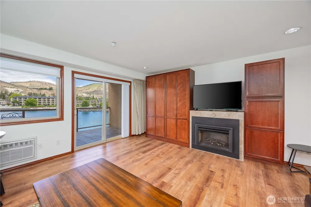322 W Woodin Avenue #632 Chelan, WA 98816