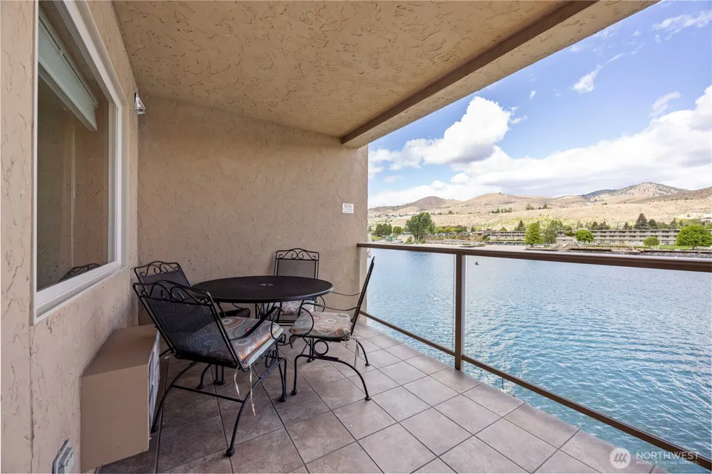 322 W Woodin Avenue #632 Chelan, WA 98816