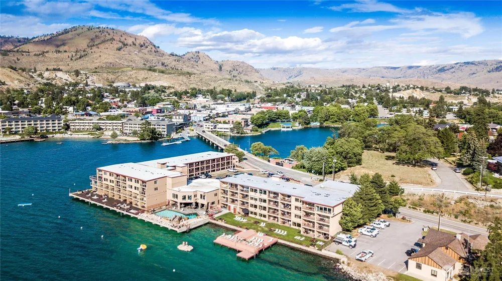 322 W Woodin Avenue #632 Chelan, WA 98816