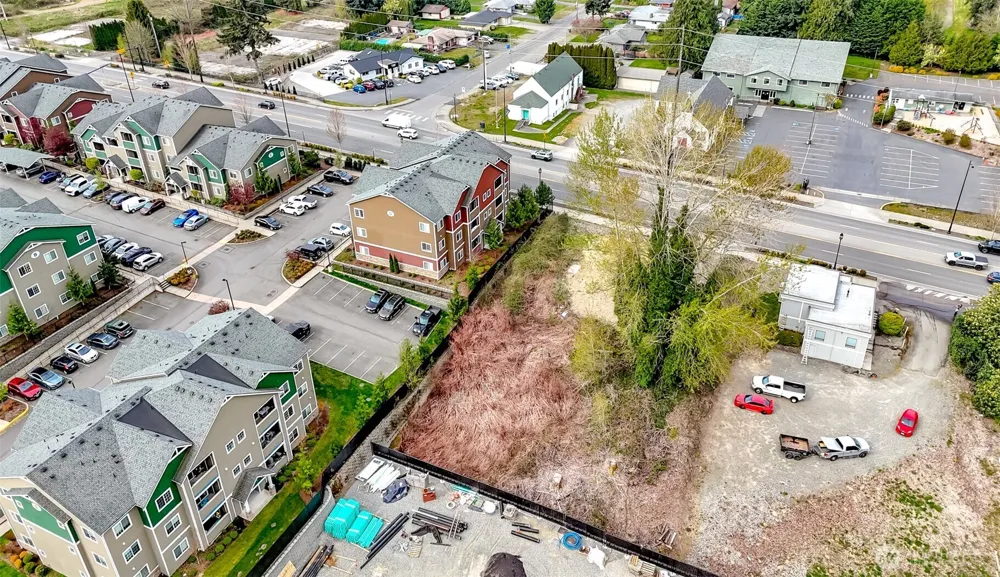 1725 Meridian Avenue E Edgewood, WA 98371