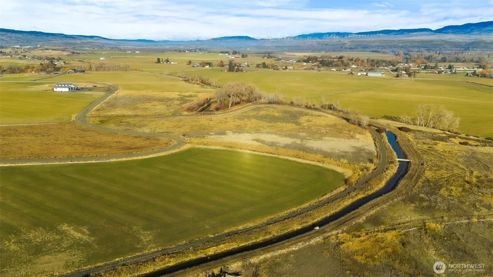 1681 Edge Bluff Loop Ellensburg, WA 98926