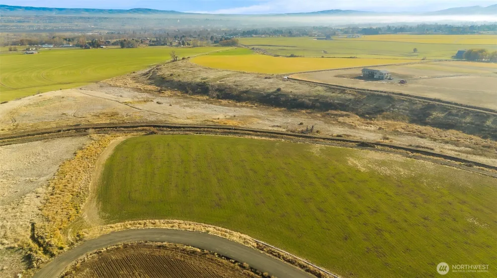 1681 Edge Bluff Loop Ellensburg, WA 98926