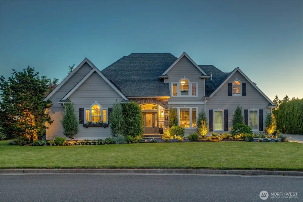 449 Island Green Way Lynden, WA 98264