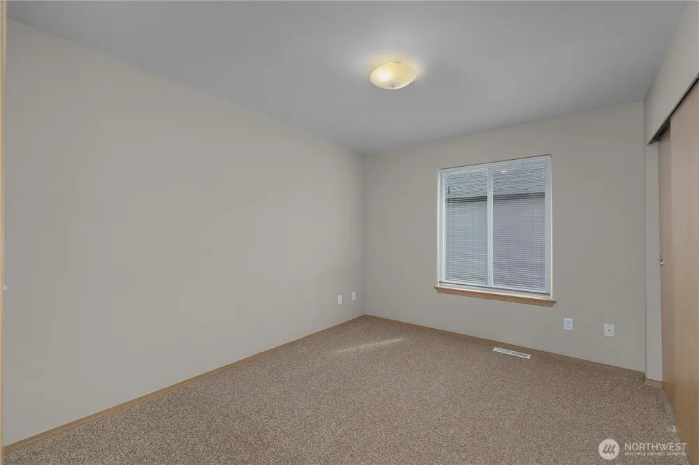 8014 Bedford Lane SE Tumwater, WA 98501
