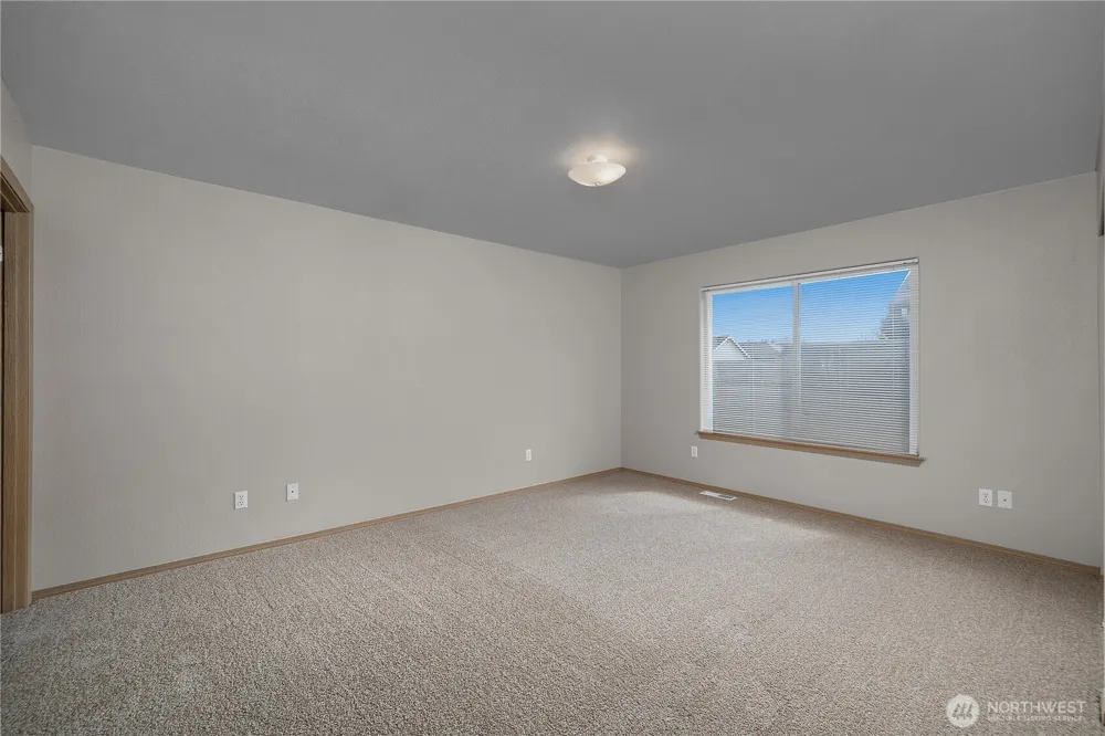 8014 Bedford Lane SE Tumwater, WA 98501