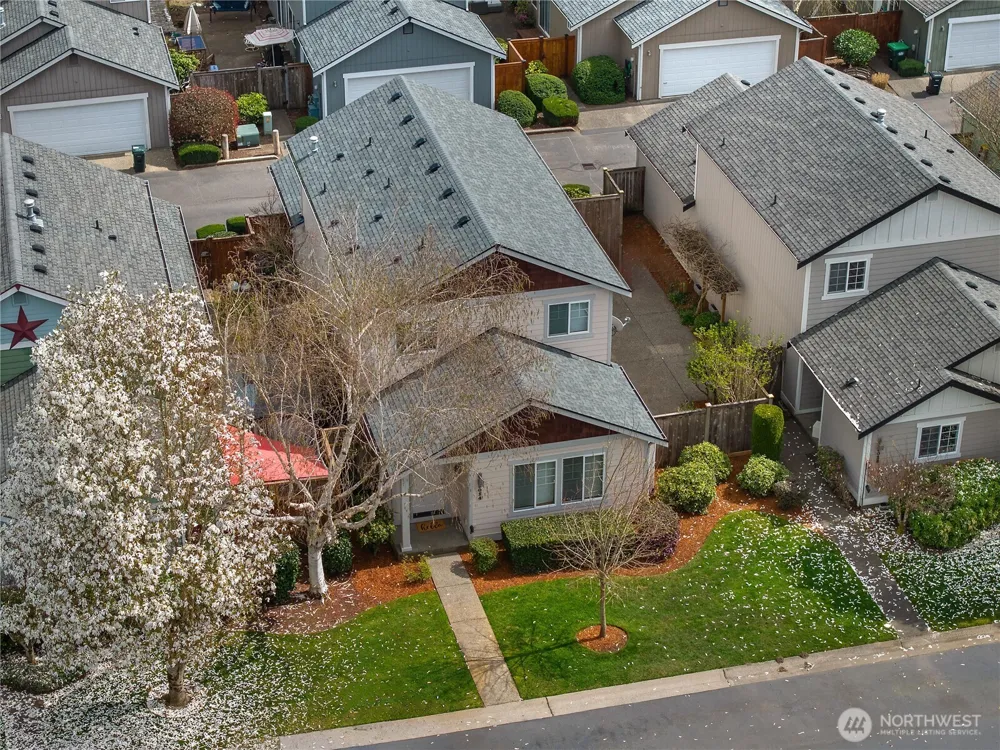 8014 Bedford Lane SE Tumwater, WA 98501