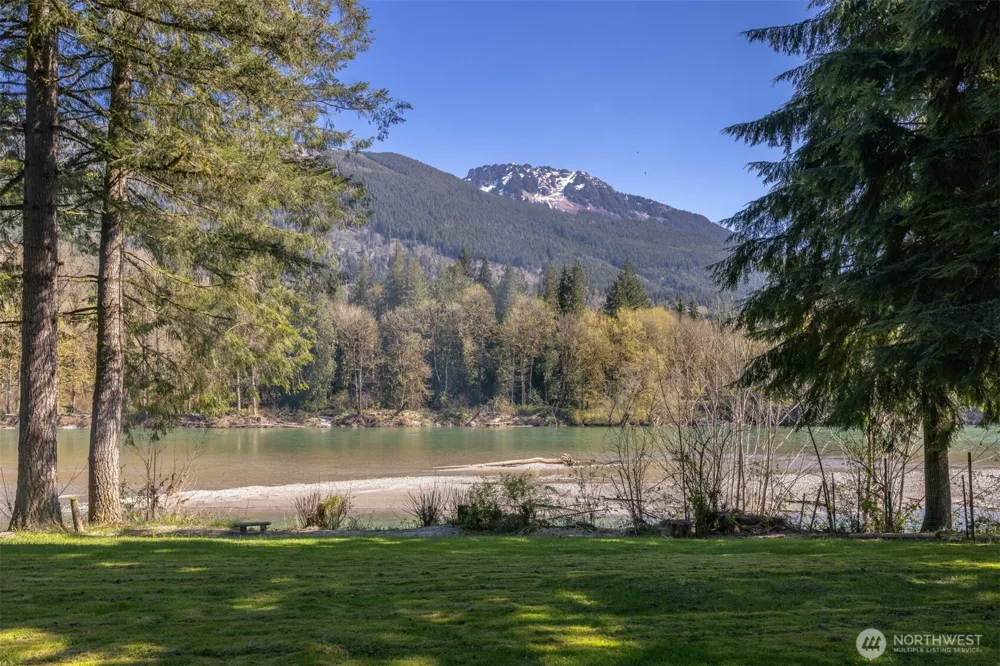 49487 Concrete Sauk Valley Rd Concrete, WA 98237