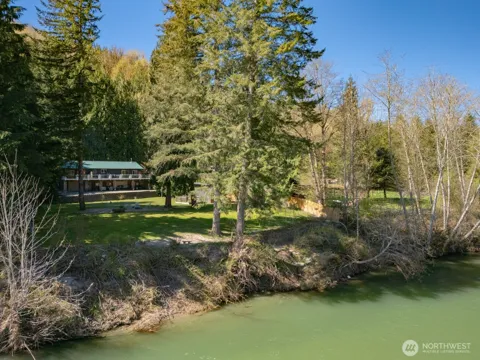 49487 Concrete Sauk Valley Rd