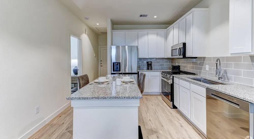 637 Canvas Ave Fulshear, TX 77441