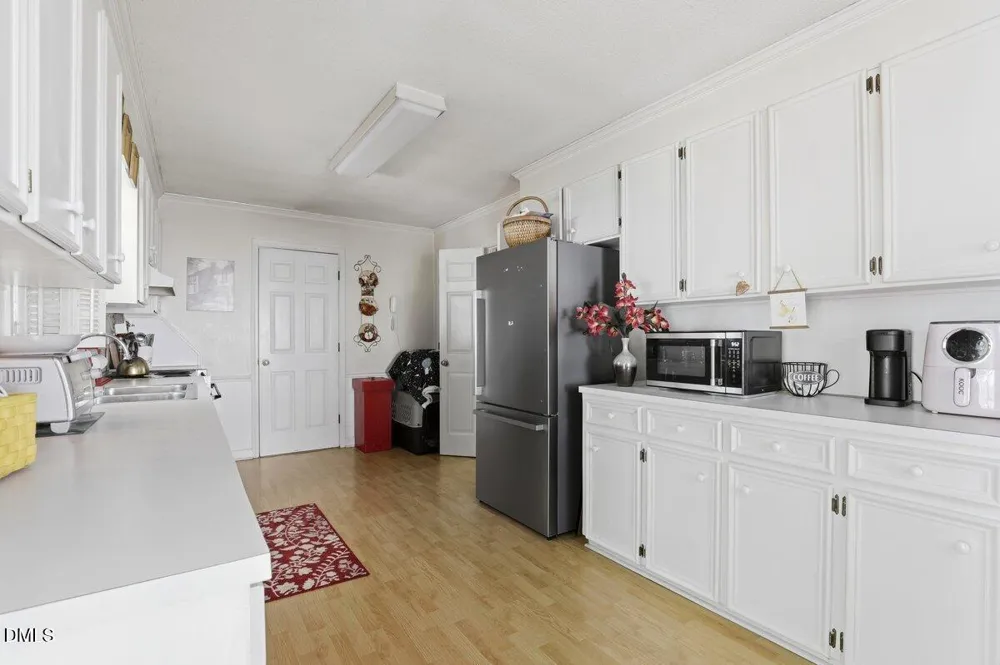 3701 Cornwallis Road Kinston, NC 28504