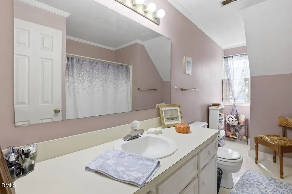 3701 Cornwallis Road Kinston, NC 28504