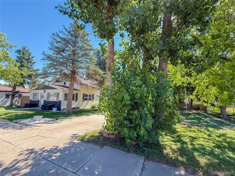 204 Colorado Avenue