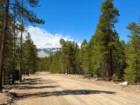 360 Peak View Drive