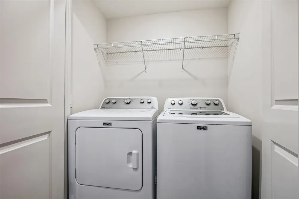 801 E Beach Drive #TW1704 Galveston, TX 77550
