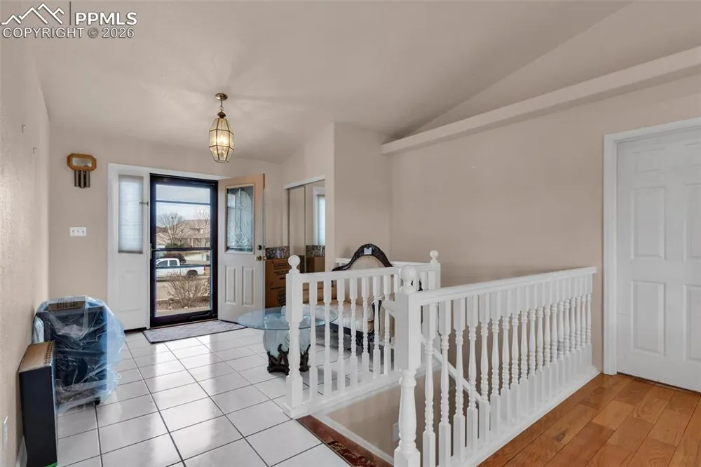 8 Pasadena Drive Pueblo, CO 81005