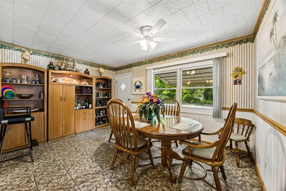 110 SHAFFER AVENUE Crescent City, FL 32112