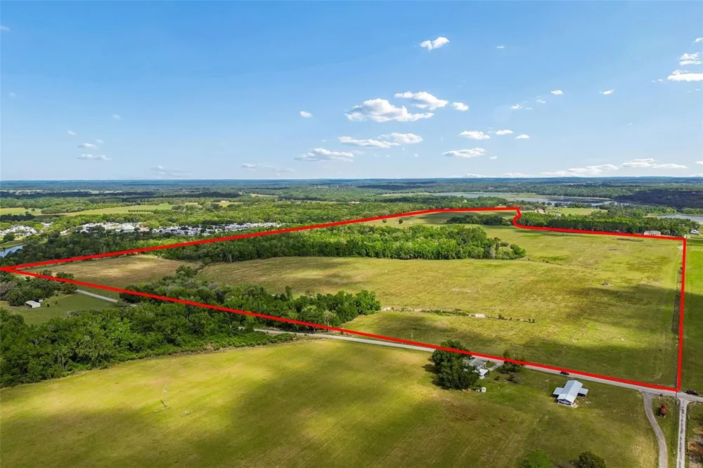 JOHNSTON ROAD Dade City, FL 33523
