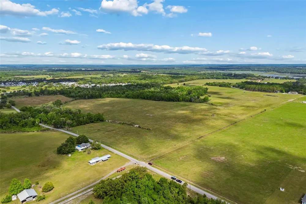 JOHNSTON ROAD Dade City, FL 33523