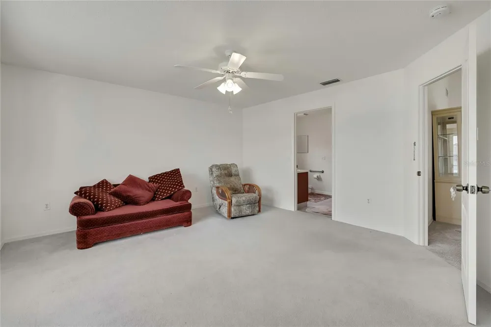 11203 SUN TREE ROAD Hudson, FL 34667