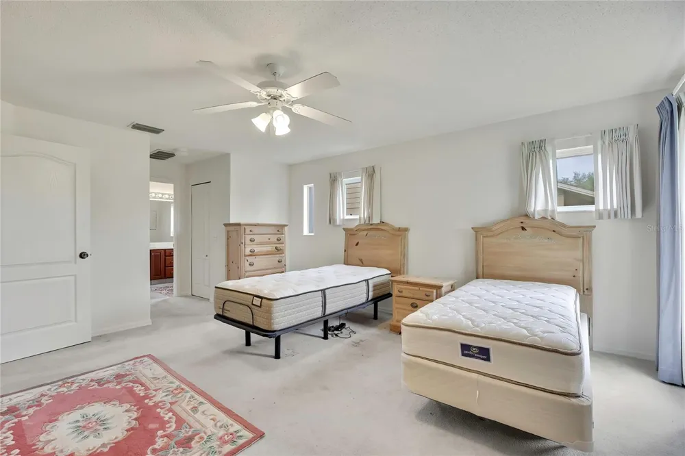 11203 SUN TREE ROAD Hudson, FL 34667