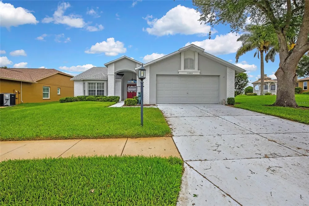 11203 SUN TREE ROAD Hudson, FL 34667
