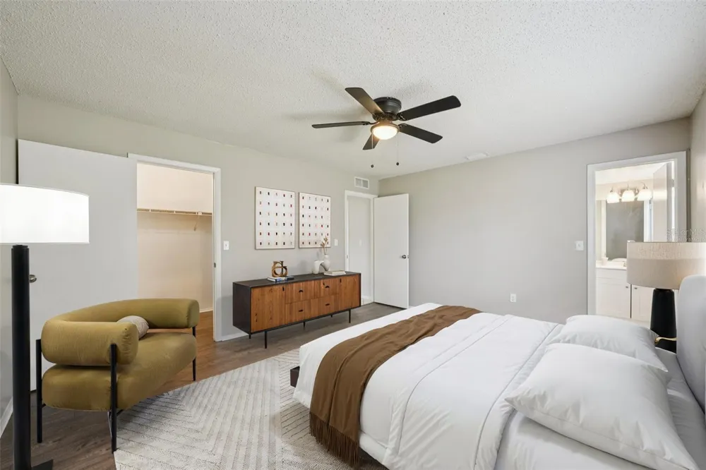 105 LOTUS CIRCLE Safety Harbor, FL 34695