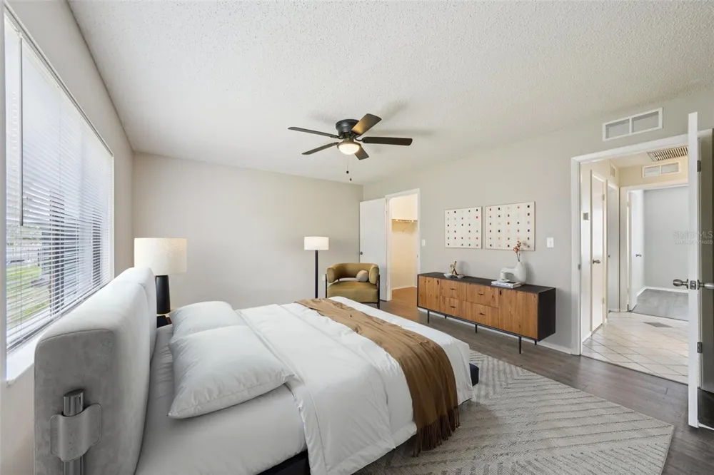 105 LOTUS CIRCLE Safety Harbor, FL 34695