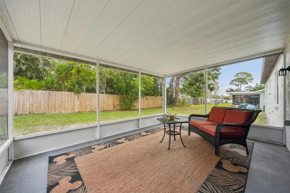 105 LOTUS CIRCLE Safety Harbor, FL 34695