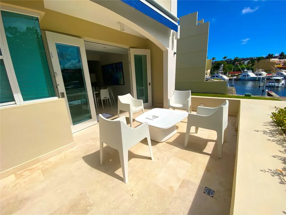 14 PENINSULA  DE SAN JUAN STREET Humacao, PR 00791