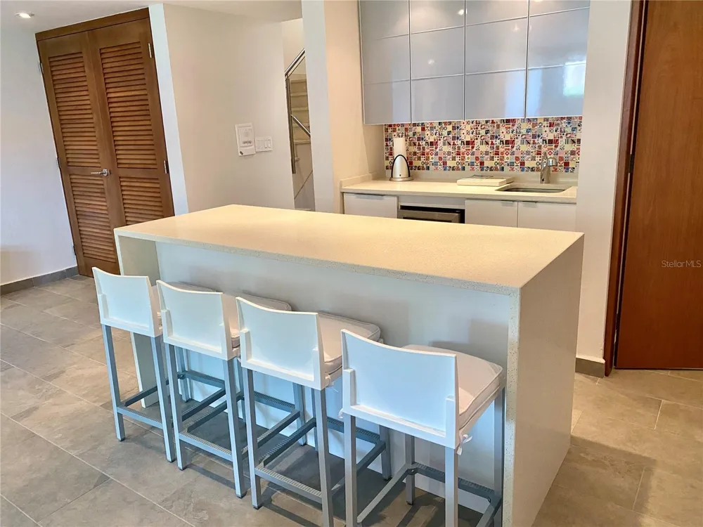 14 PENINSULA  DE SAN JUAN STREET Humacao, PR 00791