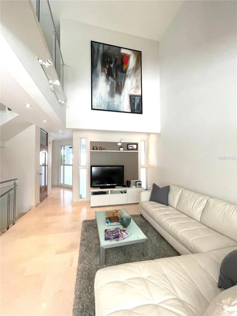 14 PENINSULA  DE SAN JUAN STREET Humacao, PR 00791