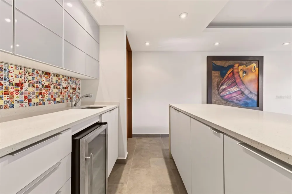 14 PENINSULA  DE SAN JUAN STREET Humacao, PR 00791