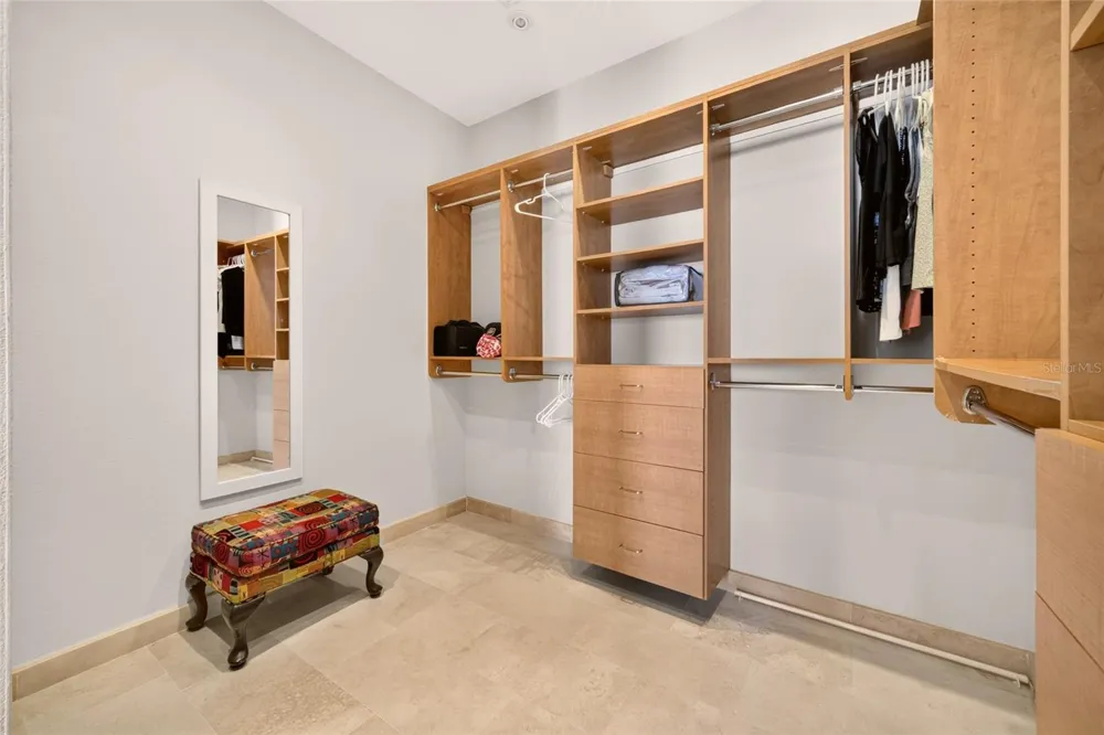 14 PENINSULA  DE SAN JUAN STREET Humacao, PR 00791