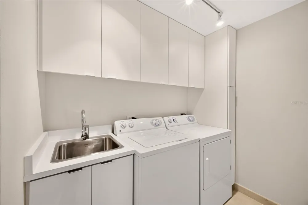 14 PENINSULA  DE SAN JUAN STREET Humacao, PR 00791