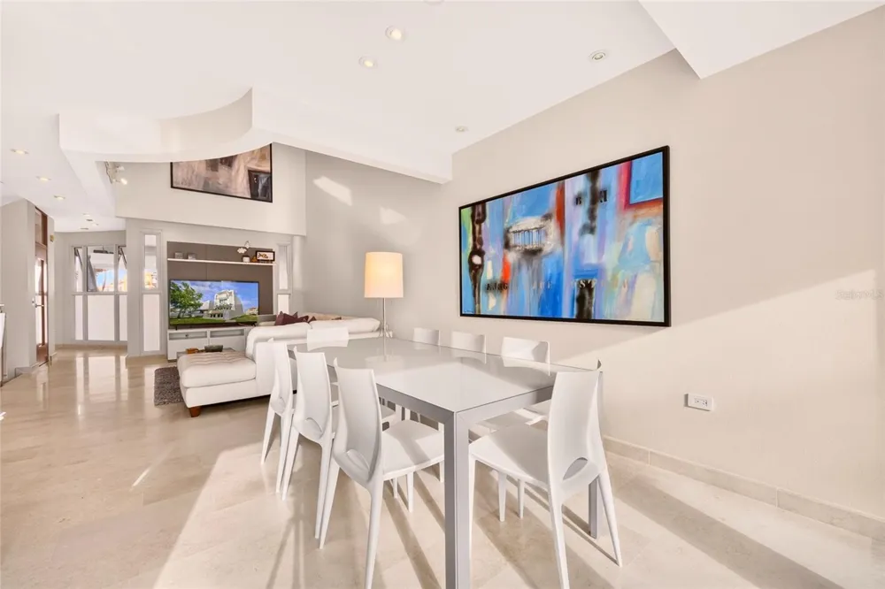 14 PENINSULA  DE SAN JUAN STREET Humacao, PR 00791