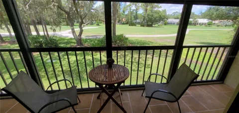 6110 COUNTRY CLUB WAY #201