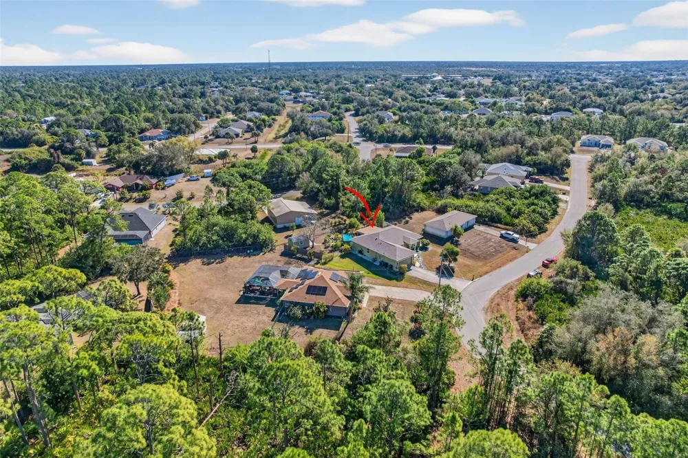 7888 EVINRUDE AVENUE North Port, FL 34291