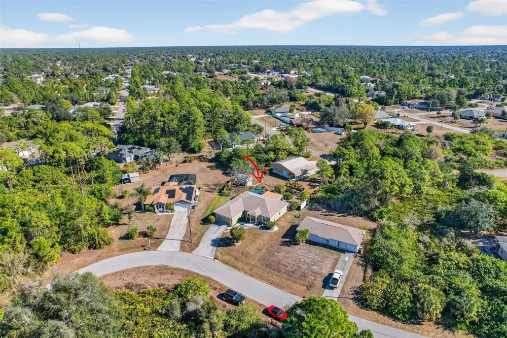 7888 EVINRUDE AVENUE North Port, FL 34291